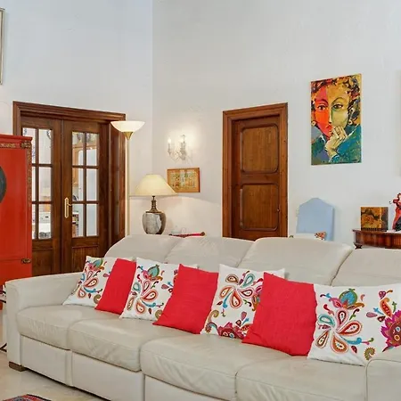 Casa Cumbre - 3 Bedroom Vila