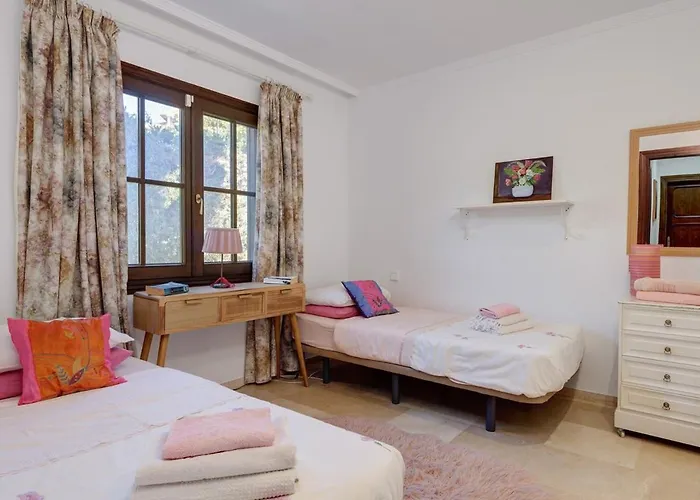 Вілла Casa Cumbre - 3 Bedroom Марбелья